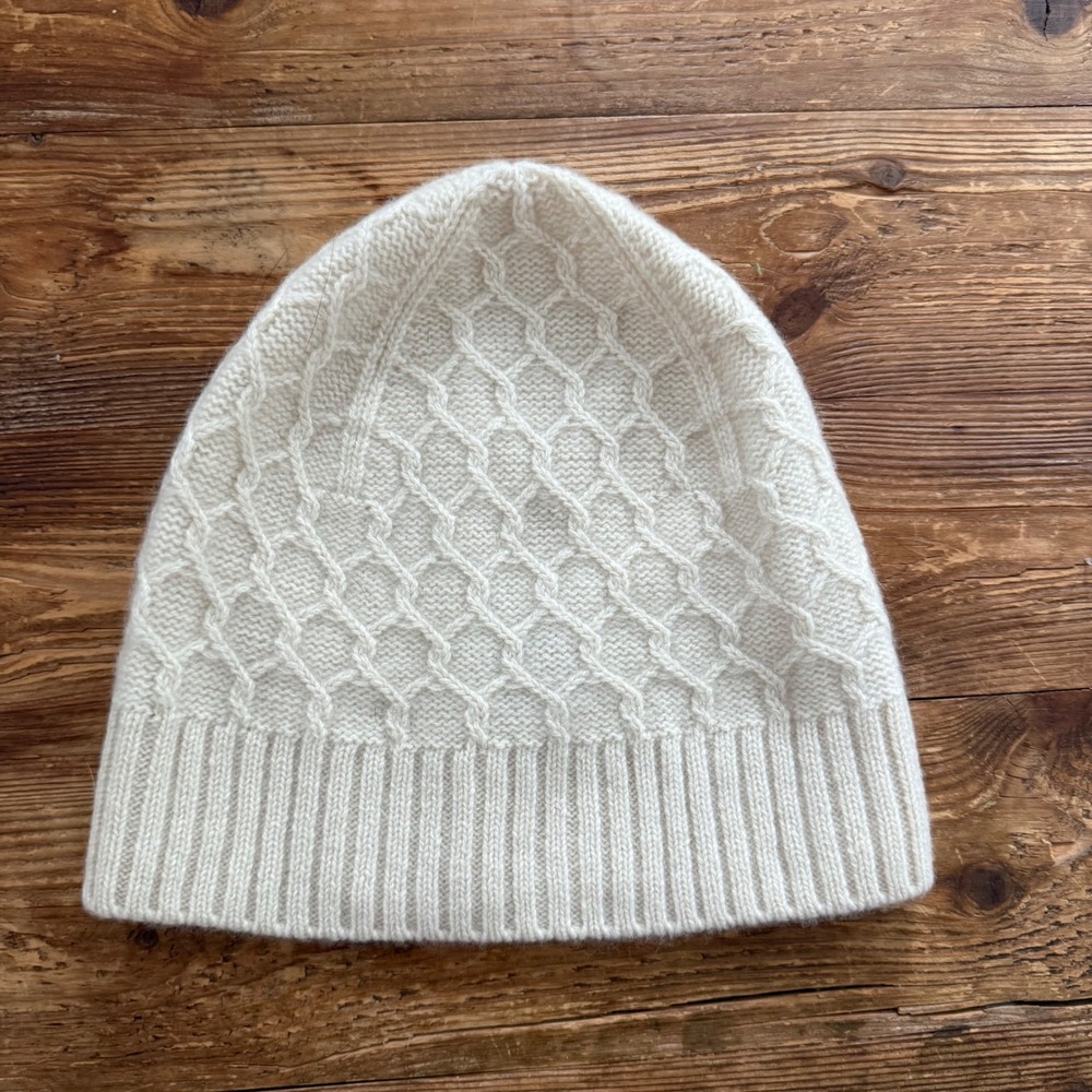 J.McLaughlin Drew Hat Off White 100% Cashmere Honeycomb Cable Knit Beanie NWT